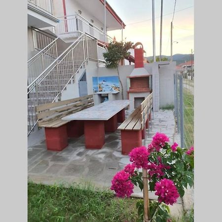 Villa Fer Forze You Have The Feeling Of Your Own Holiday Home อัสโปรวาลตา ภายนอก รูปภาพ