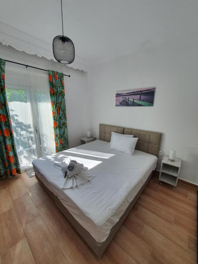 Villa Fer Forze You Have The Feeling Of Your Own Holiday Home อัสโปรวาลตา ภายนอก รูปภาพ